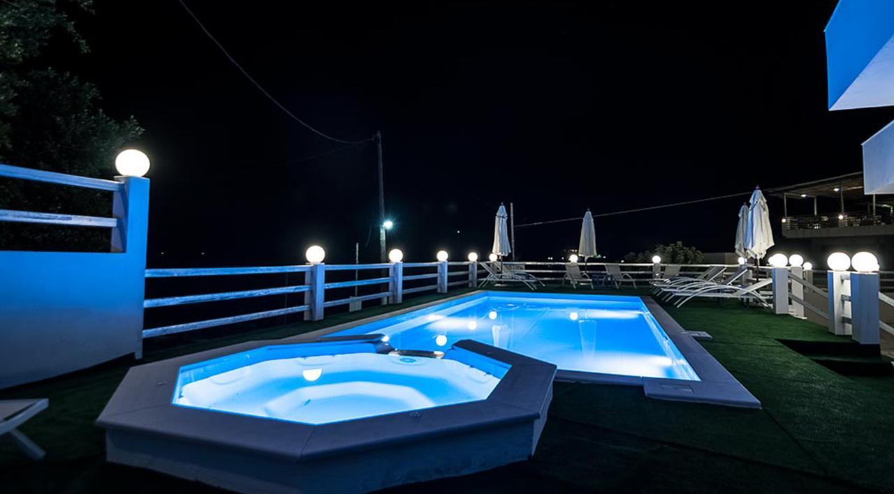 Paradiso Resort Agia Marina  Luaran gambar